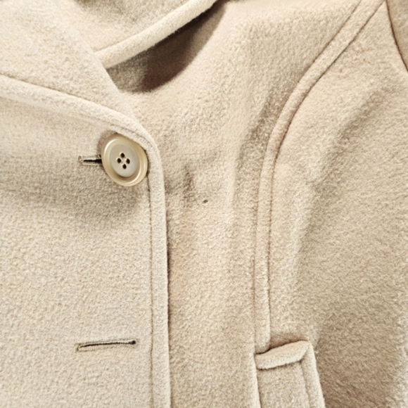 Chadwicks 100% Wool Camel Double-Breasted Peacoat with Wide Lapel Collar Size 14 - Picture 7 of 7